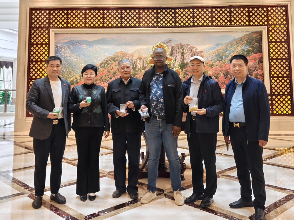 重磅｜博茨瓦纳总统特使莅临临沂，与四系农业共探生态农业合作新机遇